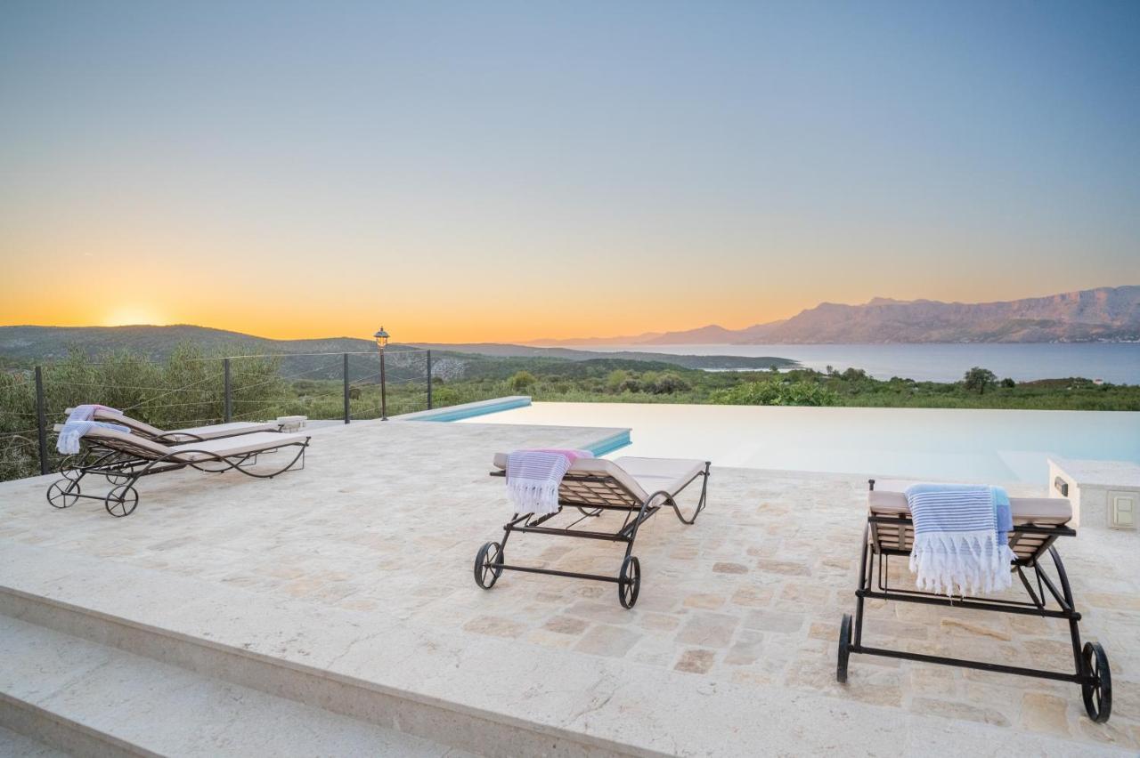 Olive Park House Brac Villa พอฟเลีย ภายนอก รูปภาพ