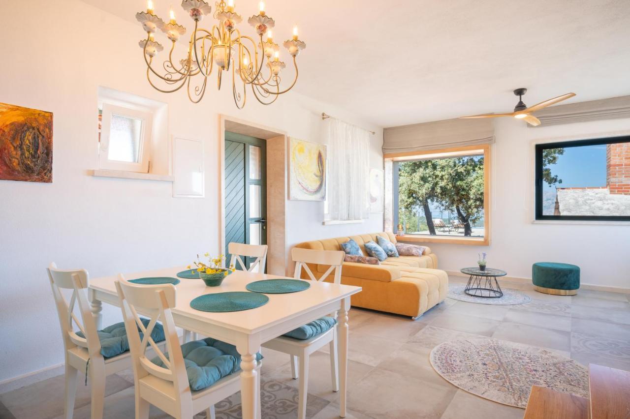 Olive Park House Brac Villa พอฟเลีย ภายนอก รูปภาพ